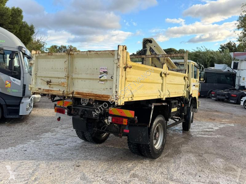 Renault  M210 grue truck