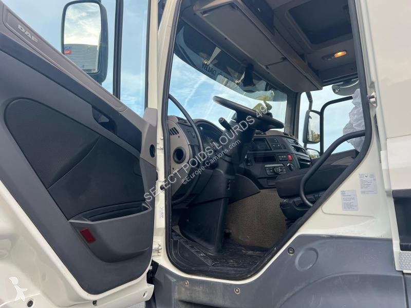 DAF 480 truck