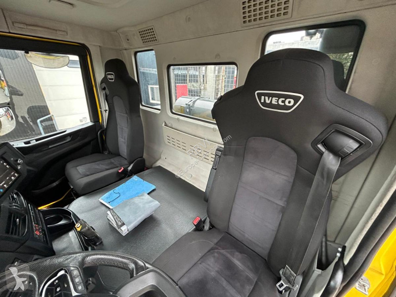 Kamion Iveco 400