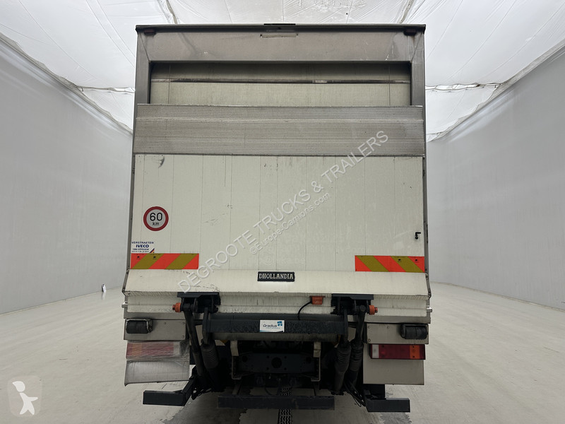 Kamion Iveco 330 - 6x2