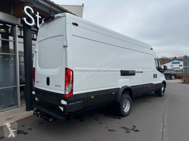 Iveco 70C21 truck