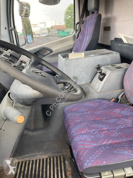 Mercedes 1223 truck