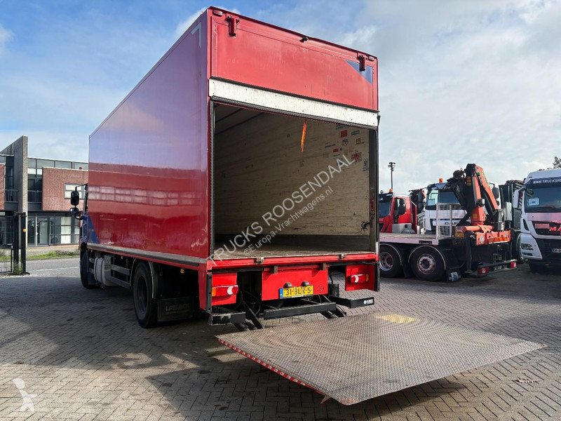 DAF 230 + DHOLLANDIA LOADLIFT + 19 TON + BOX...