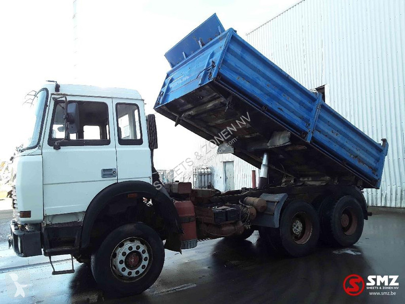 Iveco  truck