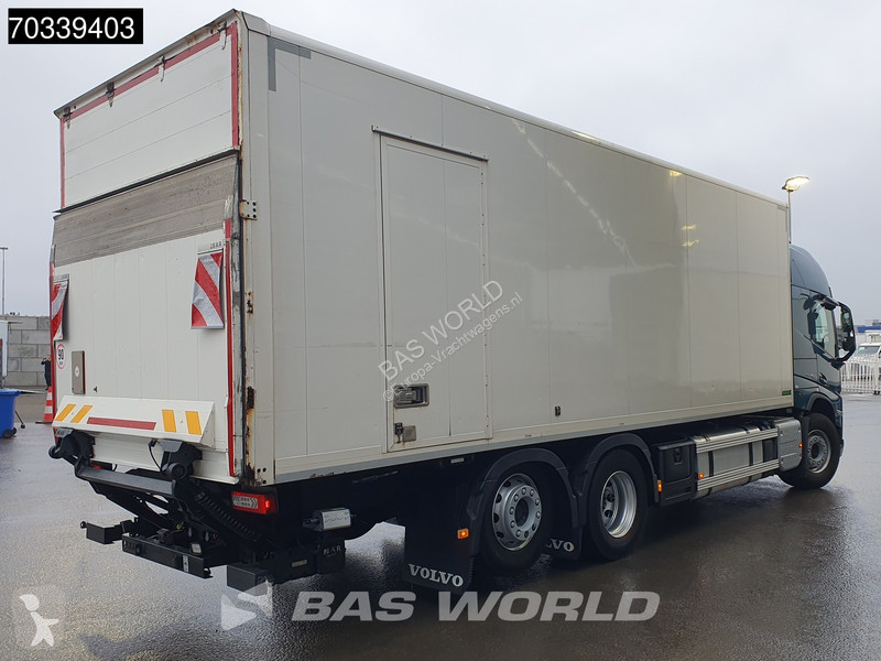 Volvo 460 6X2 Lift+steering axle 1500kg...