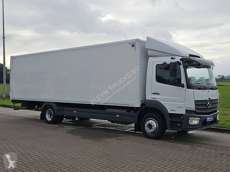 شاحنة Mercedes ATEGO 1230 AIRCO WB 536 LIFT