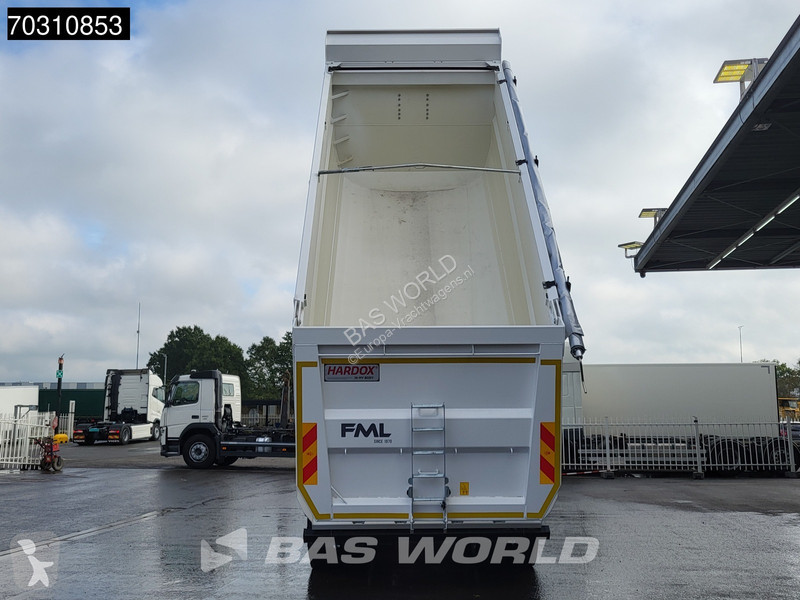 Kamion Mercedes 4242 8X4 NEW! 13ltr engine 20m3...