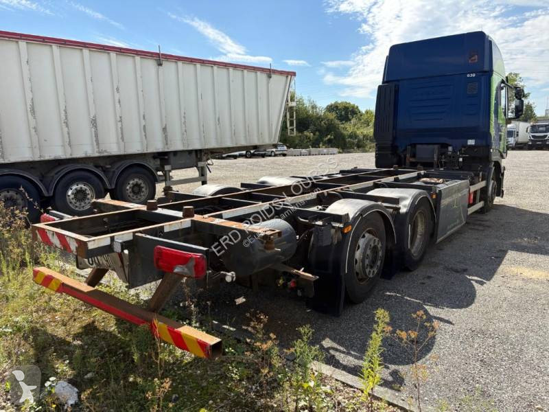 Iveco 460 truck