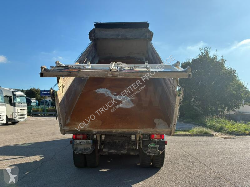 Kamion Volvo 450