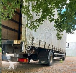 Iveco EUROCARGO 120E25 252 18 TONNES truck