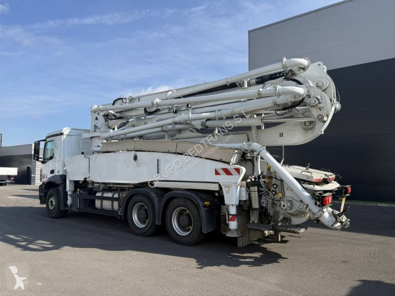 Бетоновоз Mercedes 2840