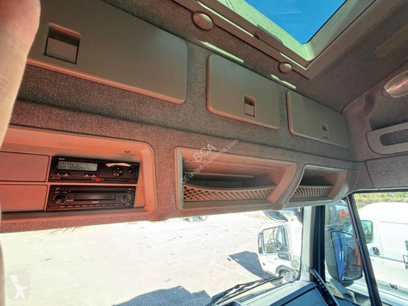 Iveco 310 truck