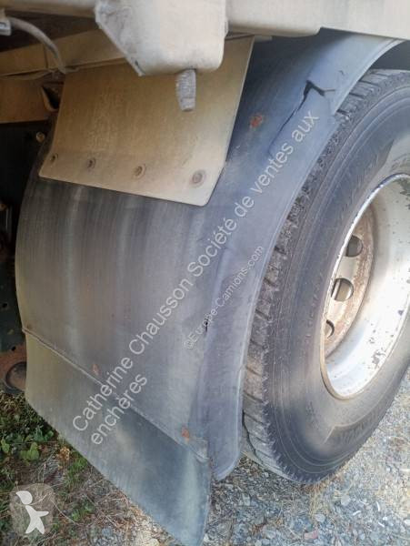 شاحنة Iveco