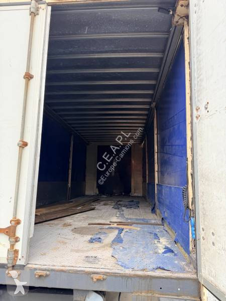 شاحنة Renault 340.26 DXI