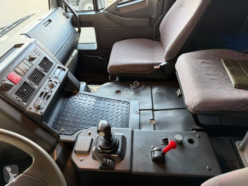 Iveco 190e35w  cursor 4x4 truck