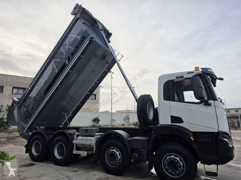 Iveco 540 truck