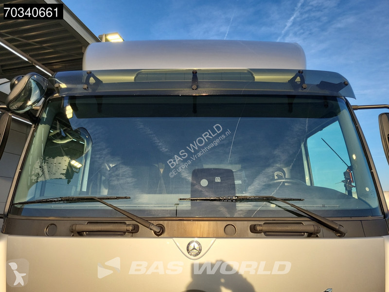Vrachtwagen Mercedes 1224 4X2 12t NL-Truck APK...