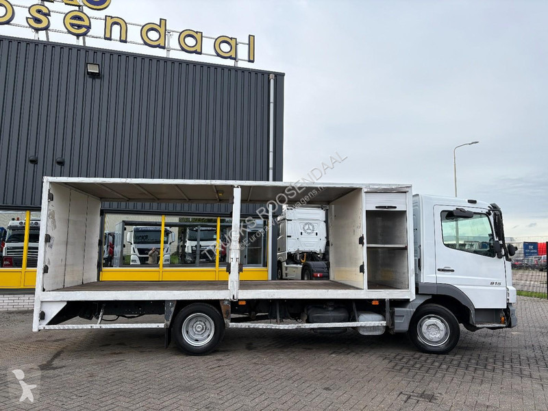 Vrachtwagen Mercedes 815 + MANUAL + spring