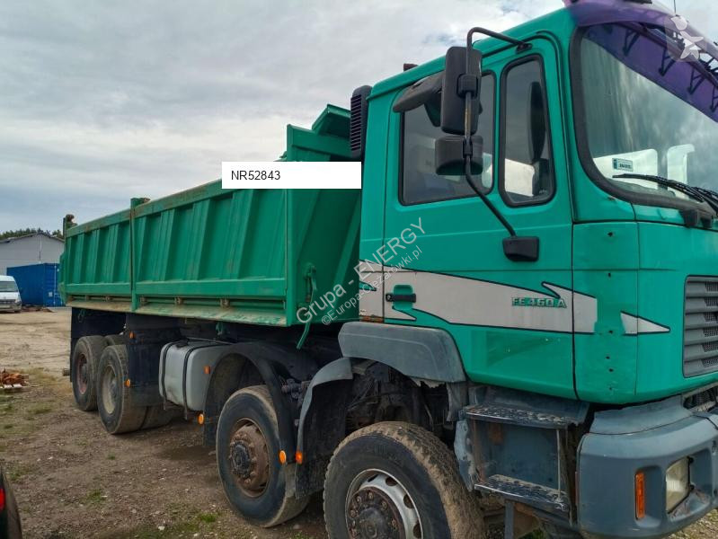 MAN FE 460 truck