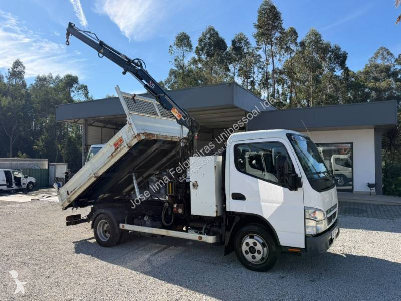 Teherautó Mitsubishi Fuso 5S13