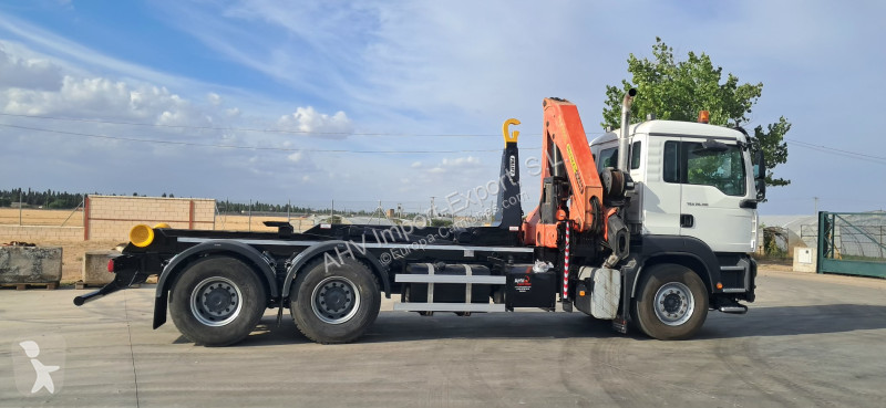 MAN 310 truck