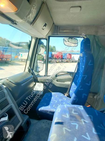 Iveco 330 truck