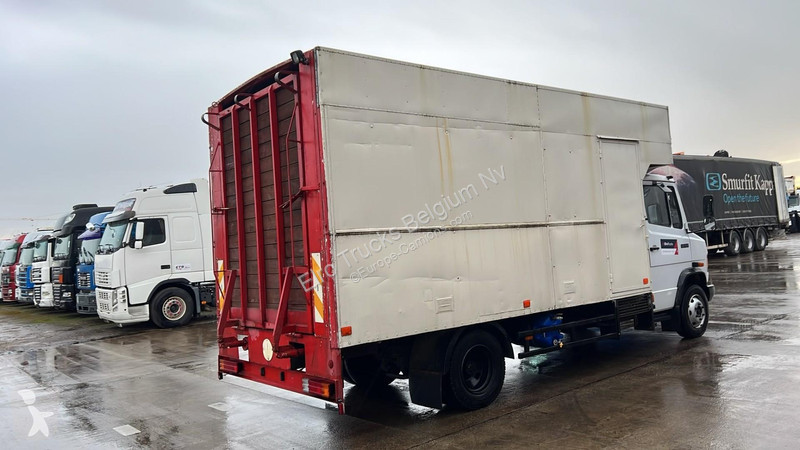 Kamion Mercedes 814 (POMPE MANUELLE / MANUAL...