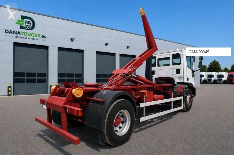 Iveco 180 E 28 tector truck