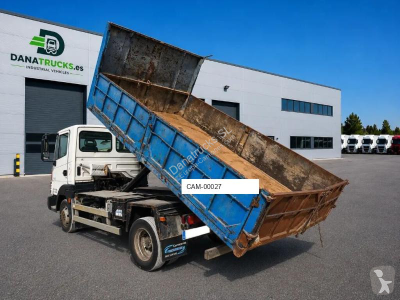 Nissan 5 Tm truck