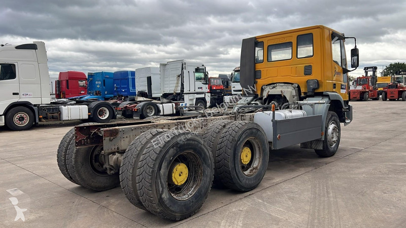 Kamion Iveco 260 E 30 (MANUAL PUMP / POMPE...