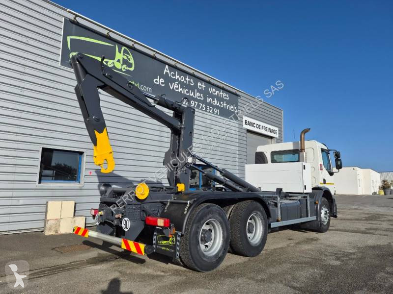 Renault 320 truck