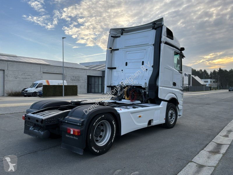 Kamión Mercedes Bigspace