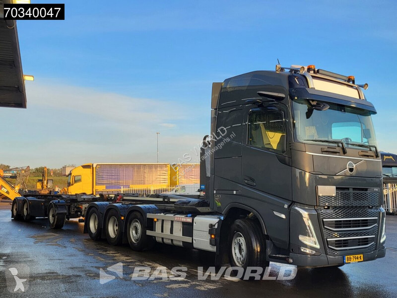Kamion Volvo FH 540 FH 8X2 -Truck Combination...