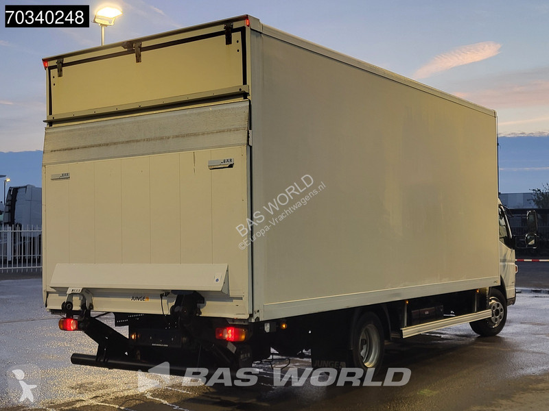 Kamion Mitsubishi 7C15 4X2 8tonner 1000kg...