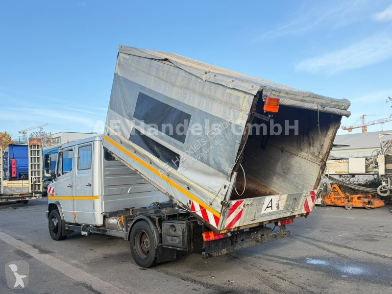 Vrachtwagen Mercedes 816D BB DoKA 13m3 8,2t...
