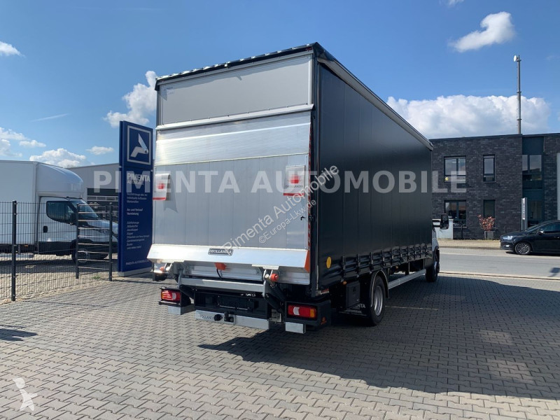 Kamion Iveco 70C18A8P MY26 AUT SCHIEBEPLANE...