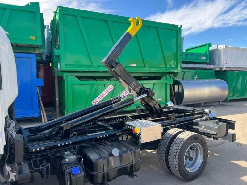 Isuzu P75 USATO SCARRABILE BALESTRATO truck
