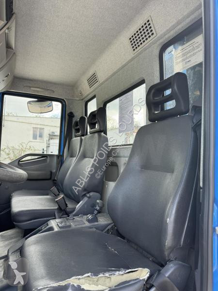 Iveco 100 E 19 truck