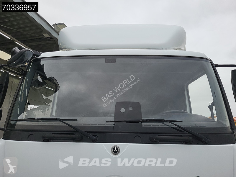 Kamion Mercedes 1218 4X2 12tonner 1500kg...