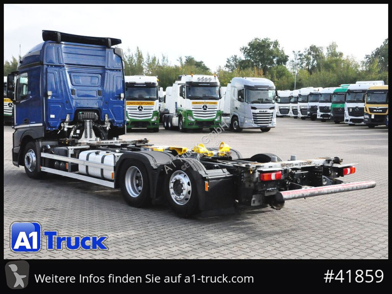 Kamion Mercedes Actros 2548,  BDF...