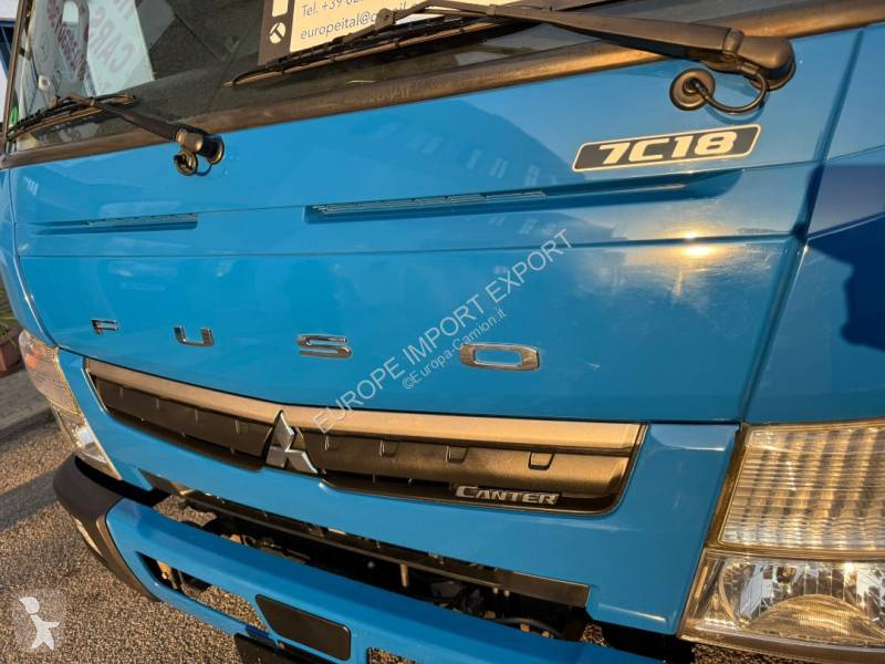 Mitsubishi Fuso 7C18 truck