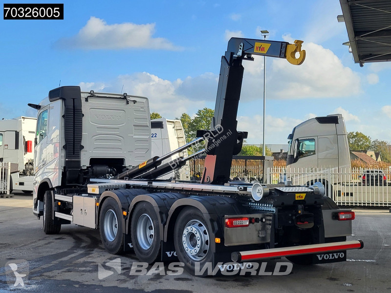 Vrachtwagen Volvo Aero 540 8X4 NEW! HYVA 30-62...