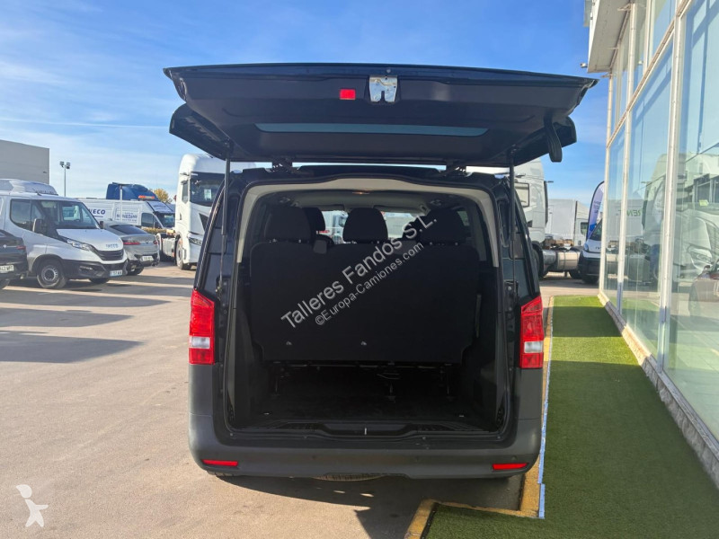 Lastbil Mercedes VITO 114