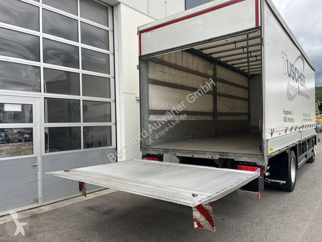 Vrachtwagen MAN 18.290
