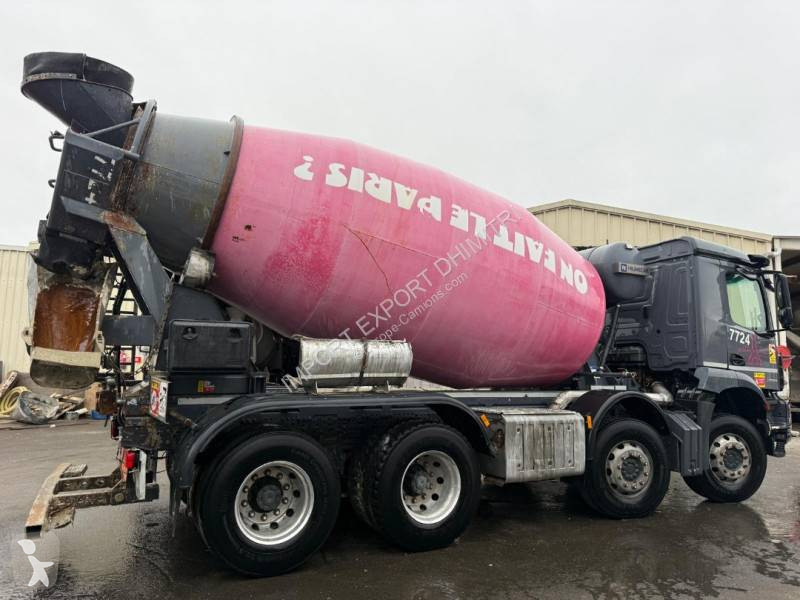 Beton Mercedes 3243
