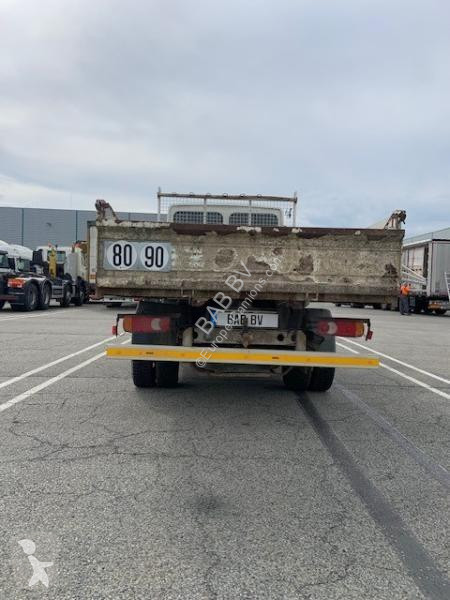Teherautó Nissan 56.13