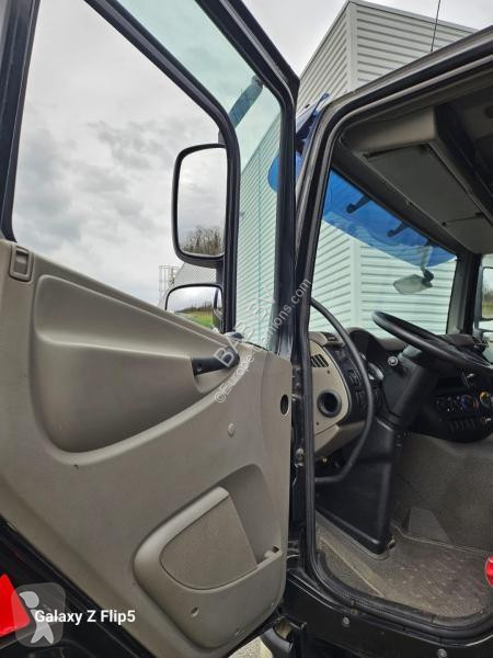 Vrachtwagen DAF 310
