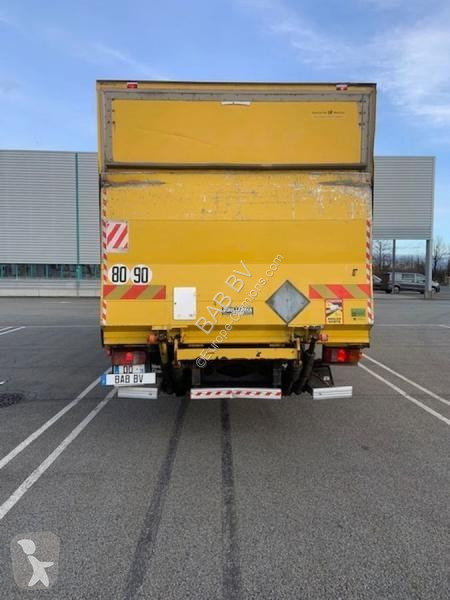 Kamion Mercedes 1218