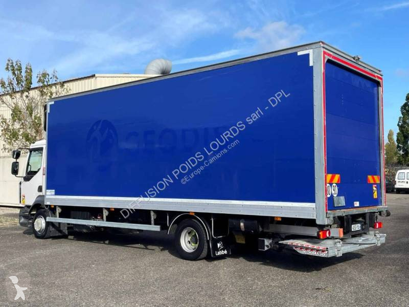 Vrachtwagen Renault 12.210