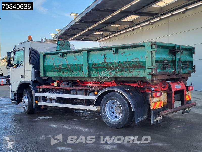 Camión Volvo 330  4X2 Hooklift 4,30m Wheelbase...